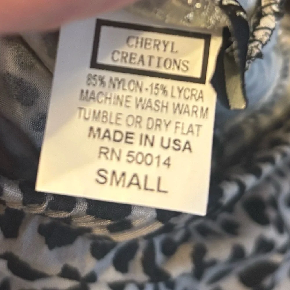 Cheryl Creations Leopard Print Ruffle Skirt- size small 7/8